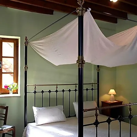 Porfyrios Otel Khirokitia